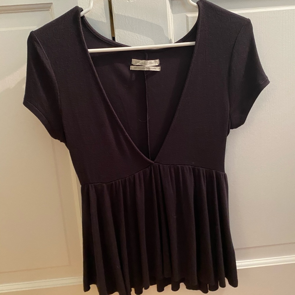 Black deep vneck top